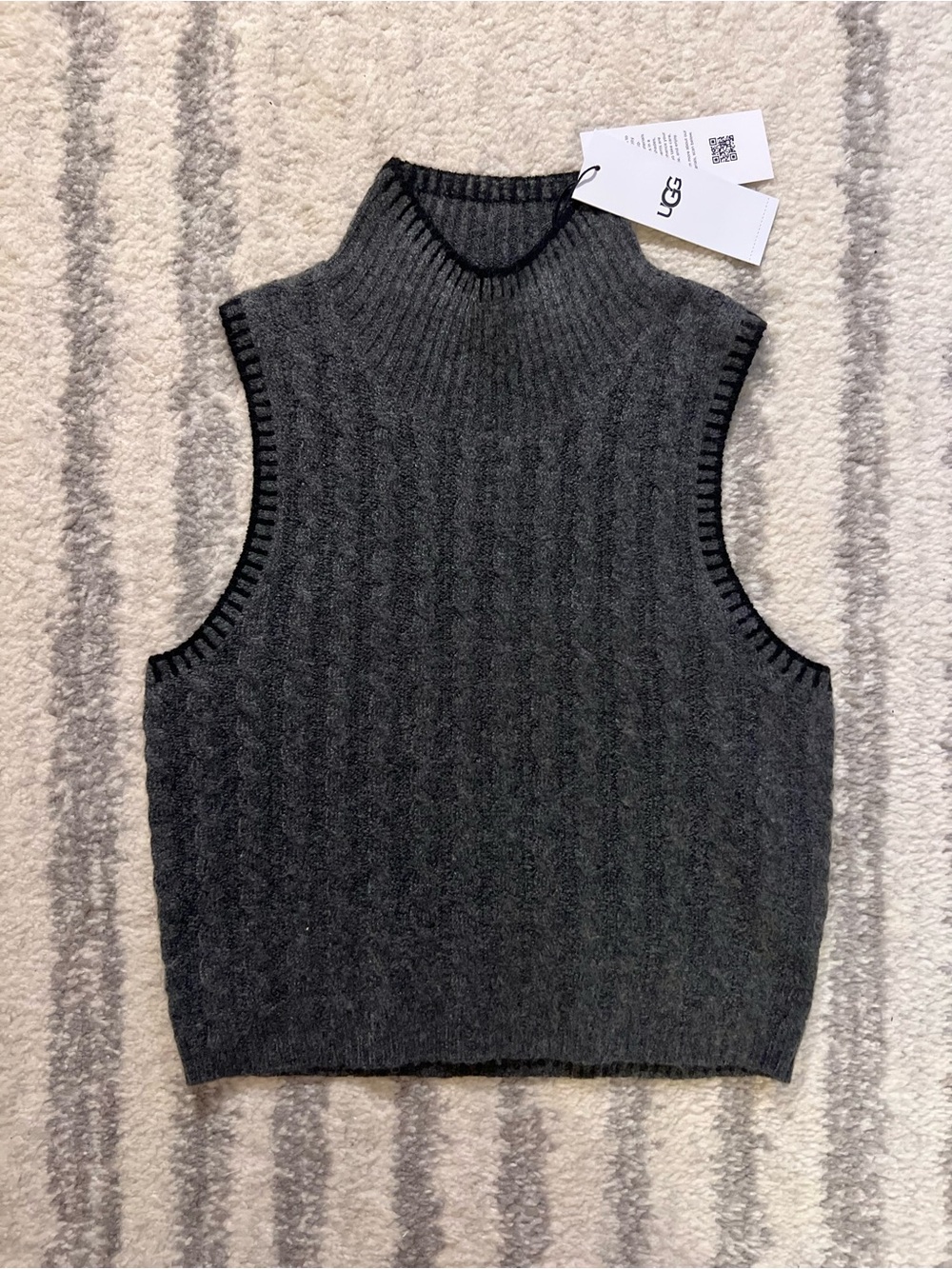 UGG Dark Grey Zariah Cable Knit High Neck Tank Top Size XS NWT